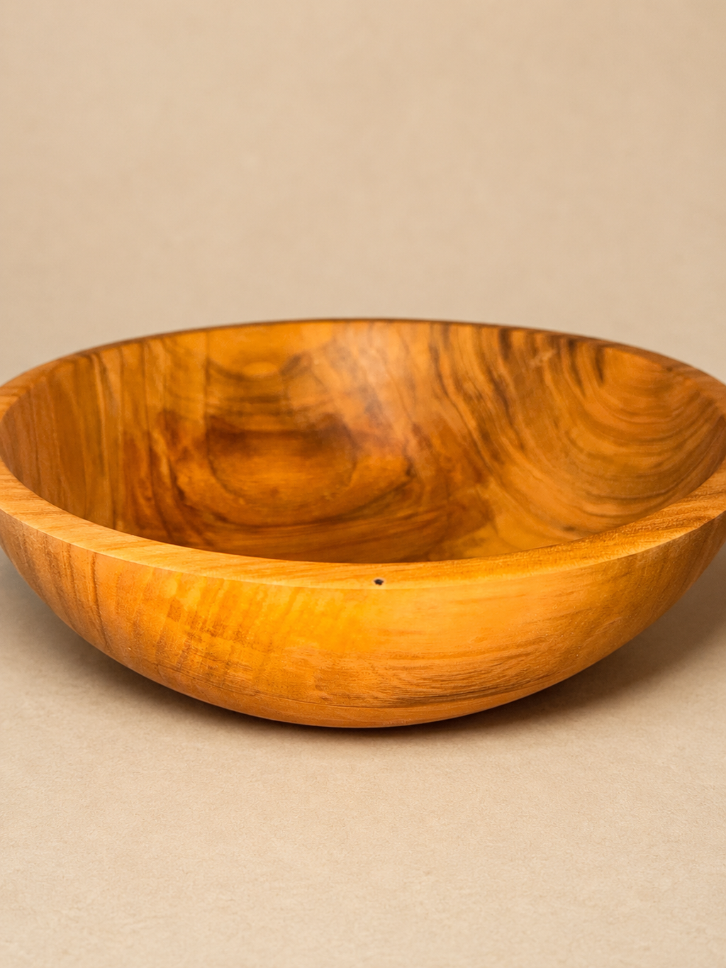 Hand-Turned Cherry Wood Bowl – 9.5 Inch