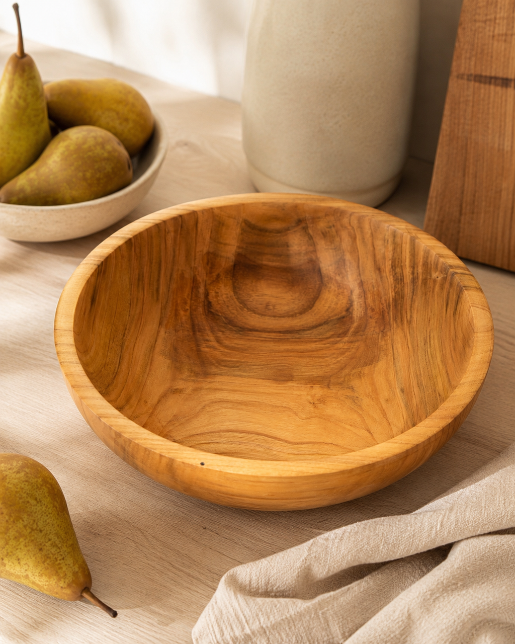 Hand-Turned Cherry Wood Bowl – 9.5 Inch